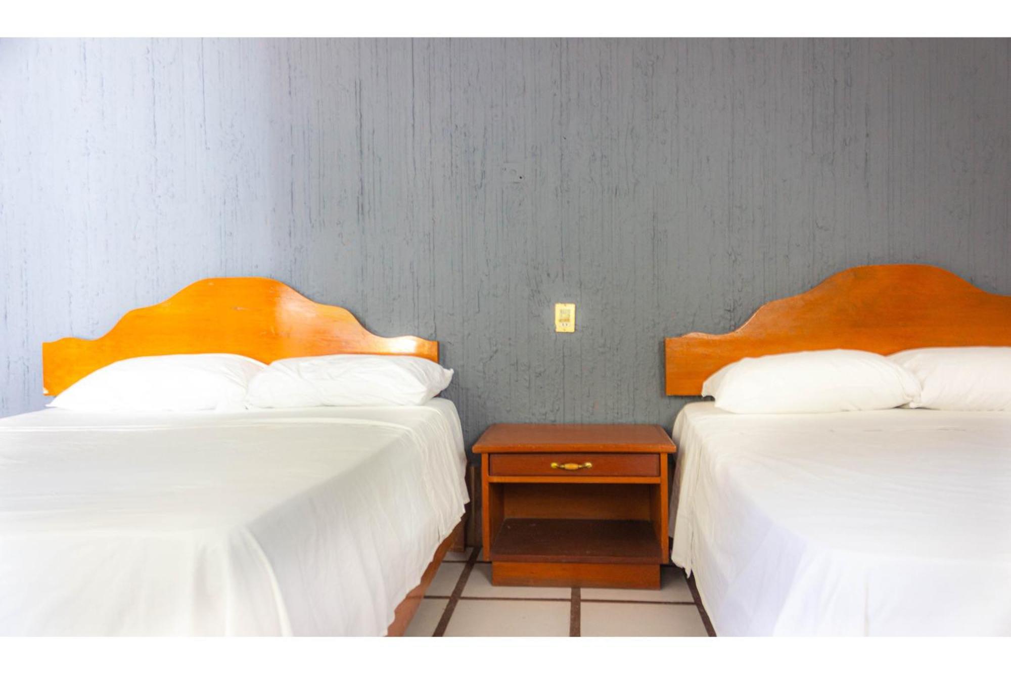 Oyo Hotel San Felipe Inn Oaxaca ภายนอก รูปภาพ